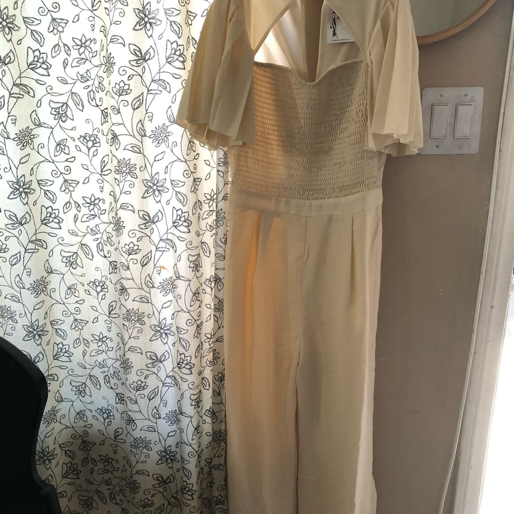 Buru Jumpsuit Romper Beige cream Women's size XS/S